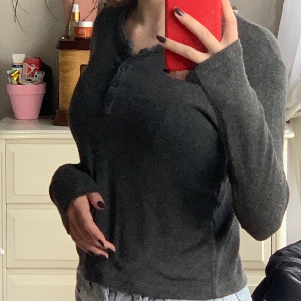 Long sleeve brandy top w buttons